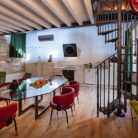 Residenza Palazzo Brenzoni Apartment Verona Bagian luar foto
