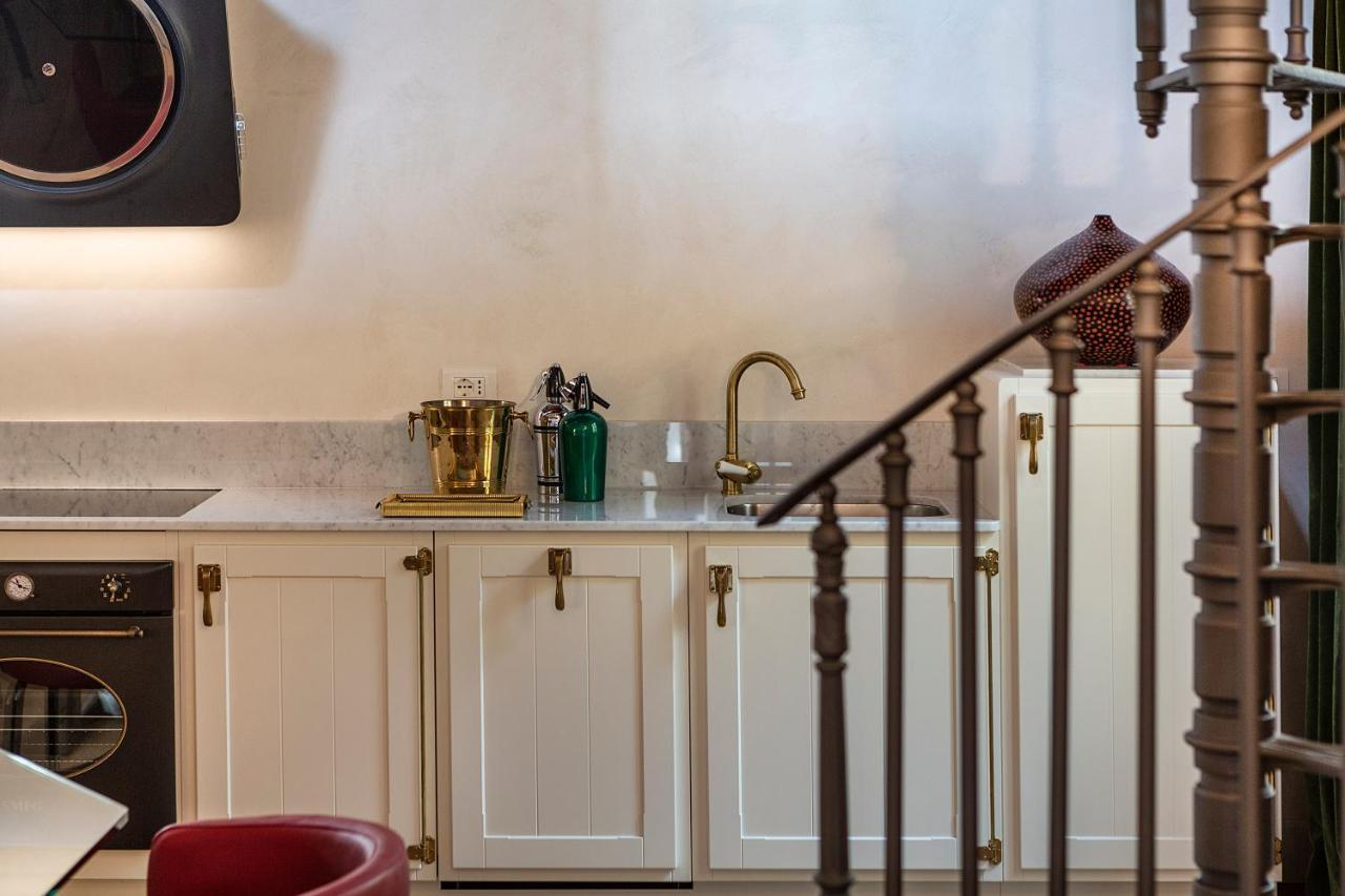 Residenza Palazzo Brenzoni Apartment Verona Bagian luar foto