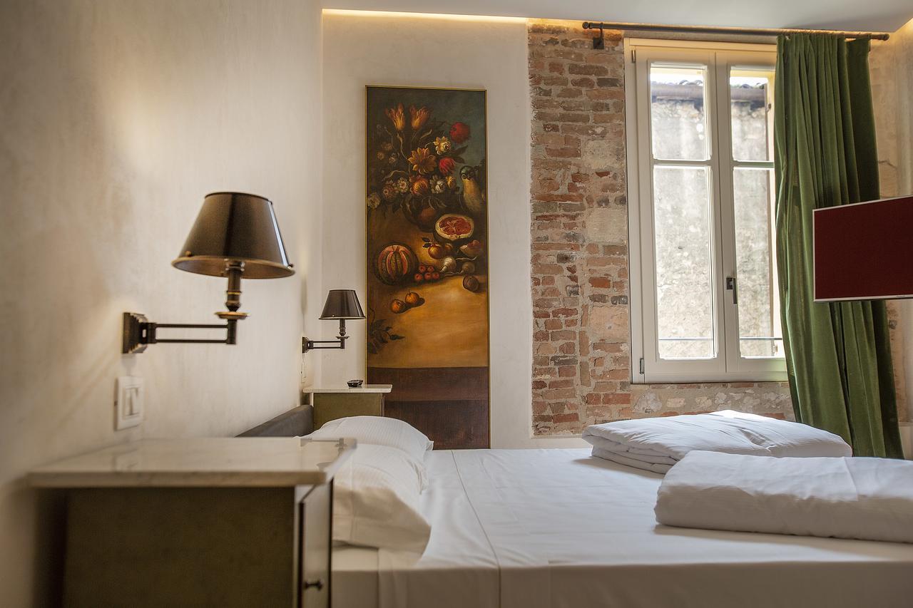 Residenza Palazzo Brenzoni Apartment Verona Bagian luar foto