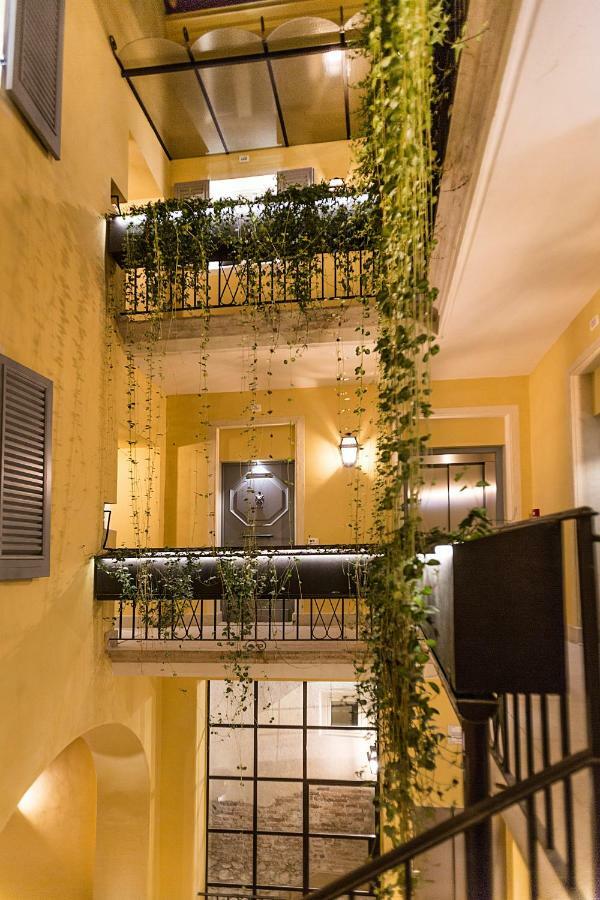 Residenza Palazzo Brenzoni Apartment Verona Bagian luar foto